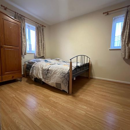Nice Double Room In Heart Of 런던 외부 사진