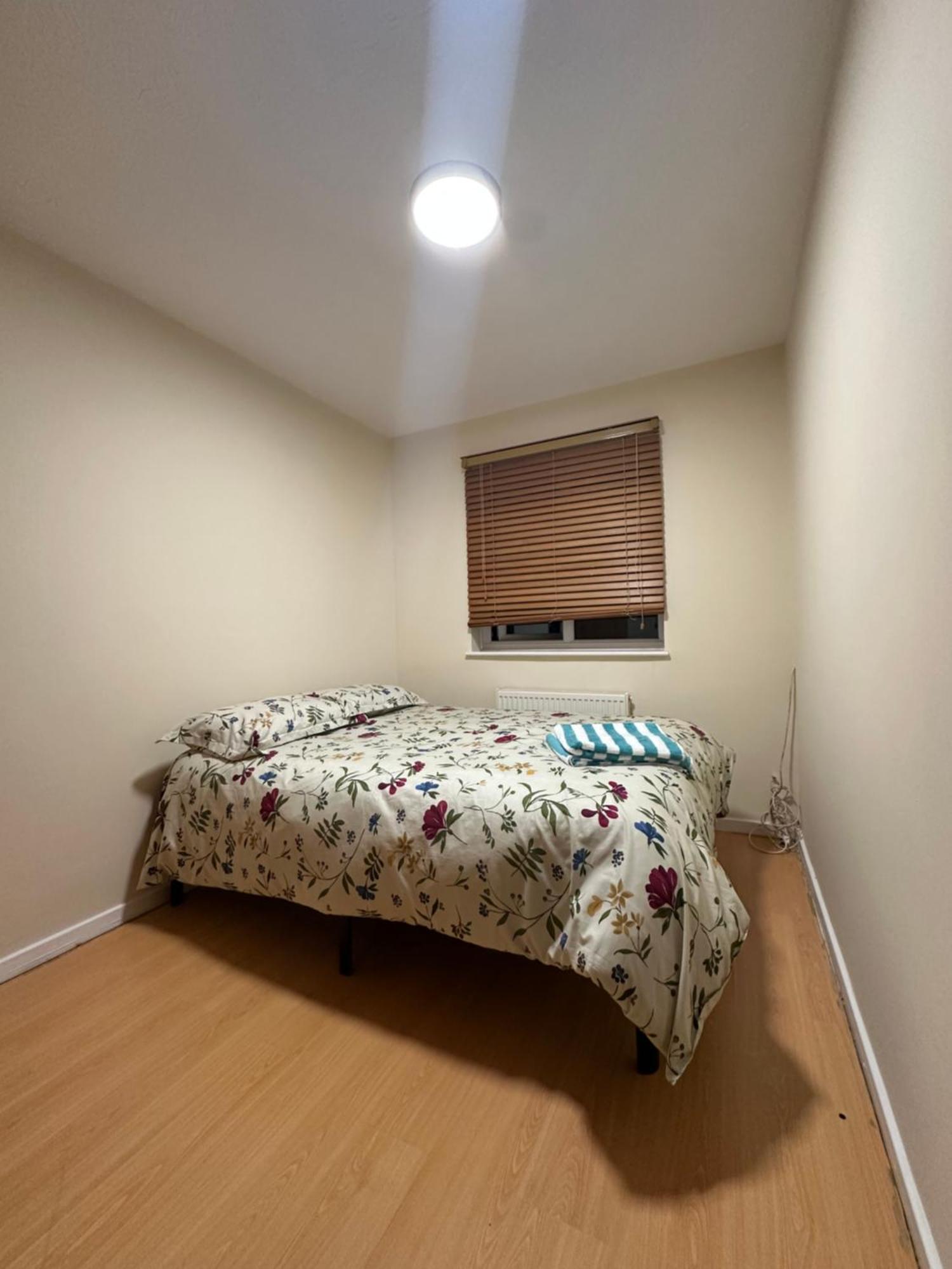 Nice Double Room In Heart Of 런던 외부 사진