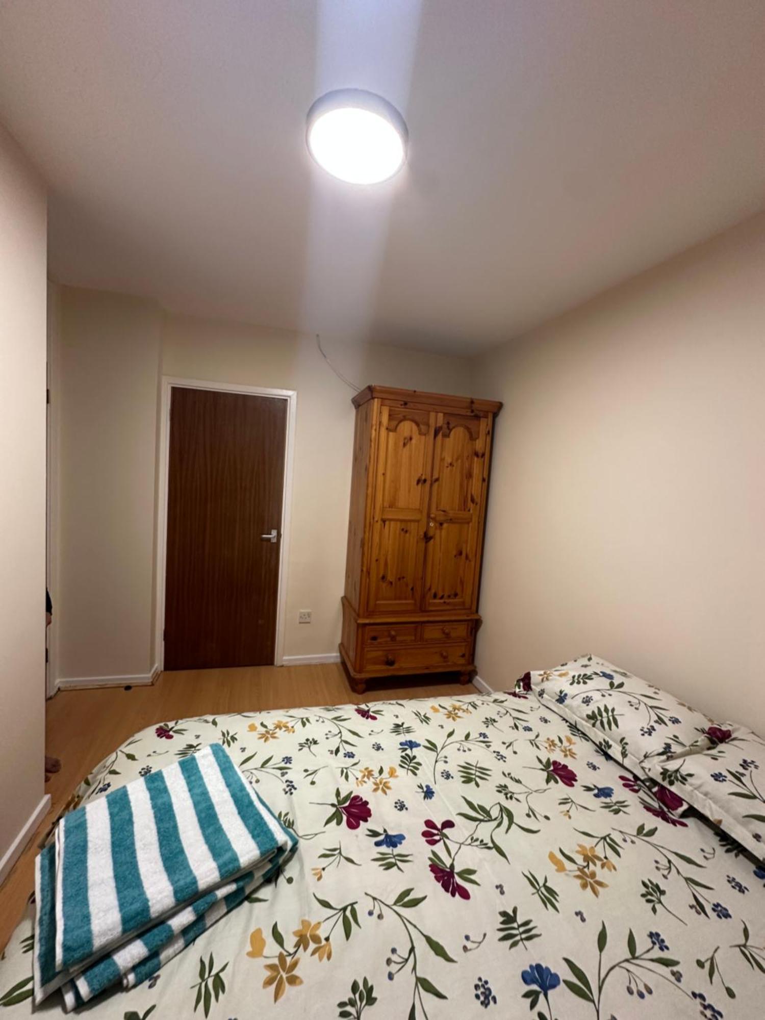 Nice Double Room In Heart Of 런던 외부 사진